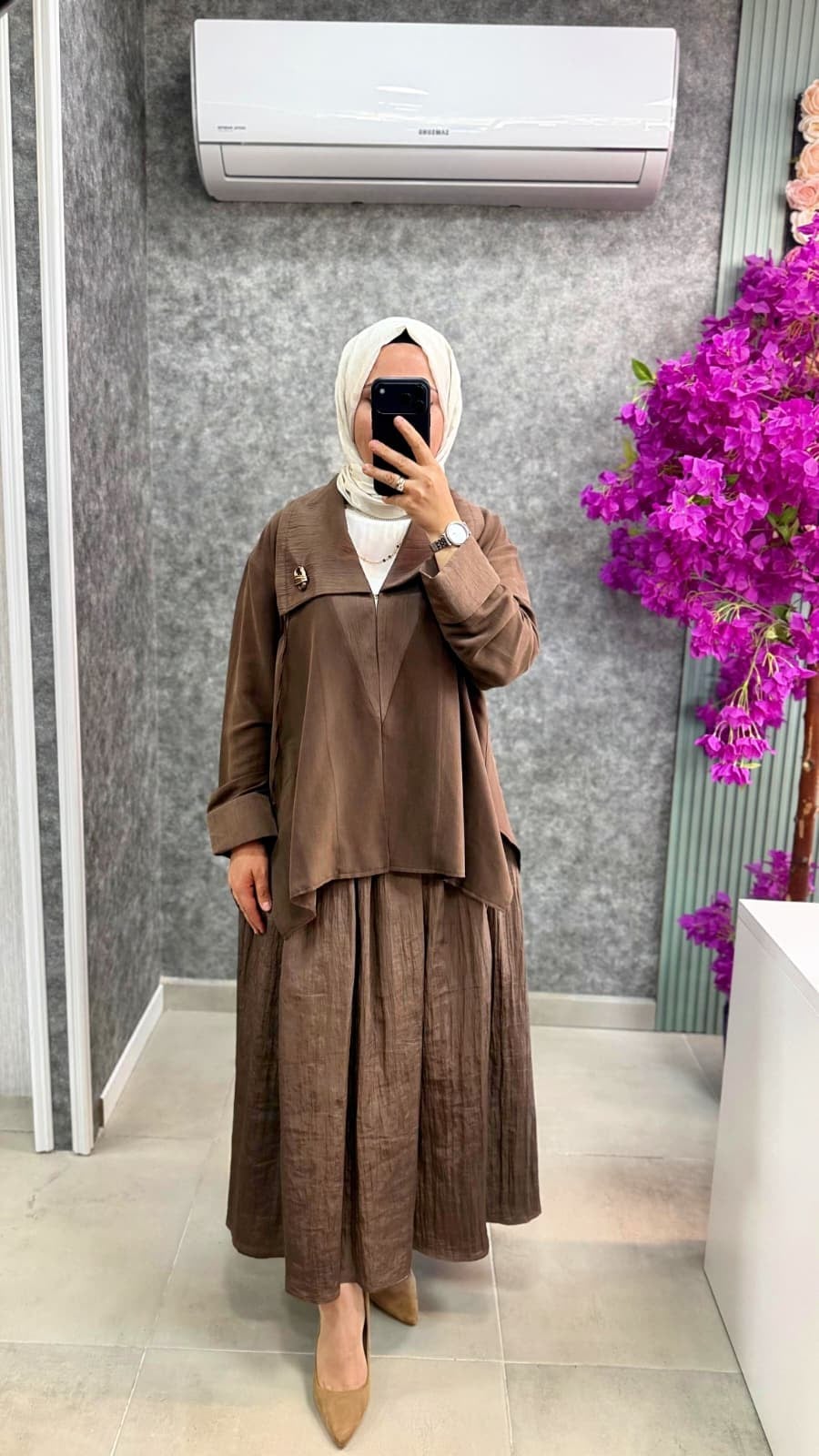 026624 AVENNA/ARMİNE ETEKLİ TAKIM